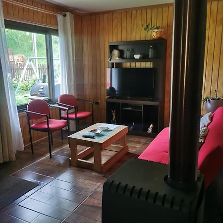 Borde Rio Coyhaique Cabana Y Tinaja Eksteriør bilde